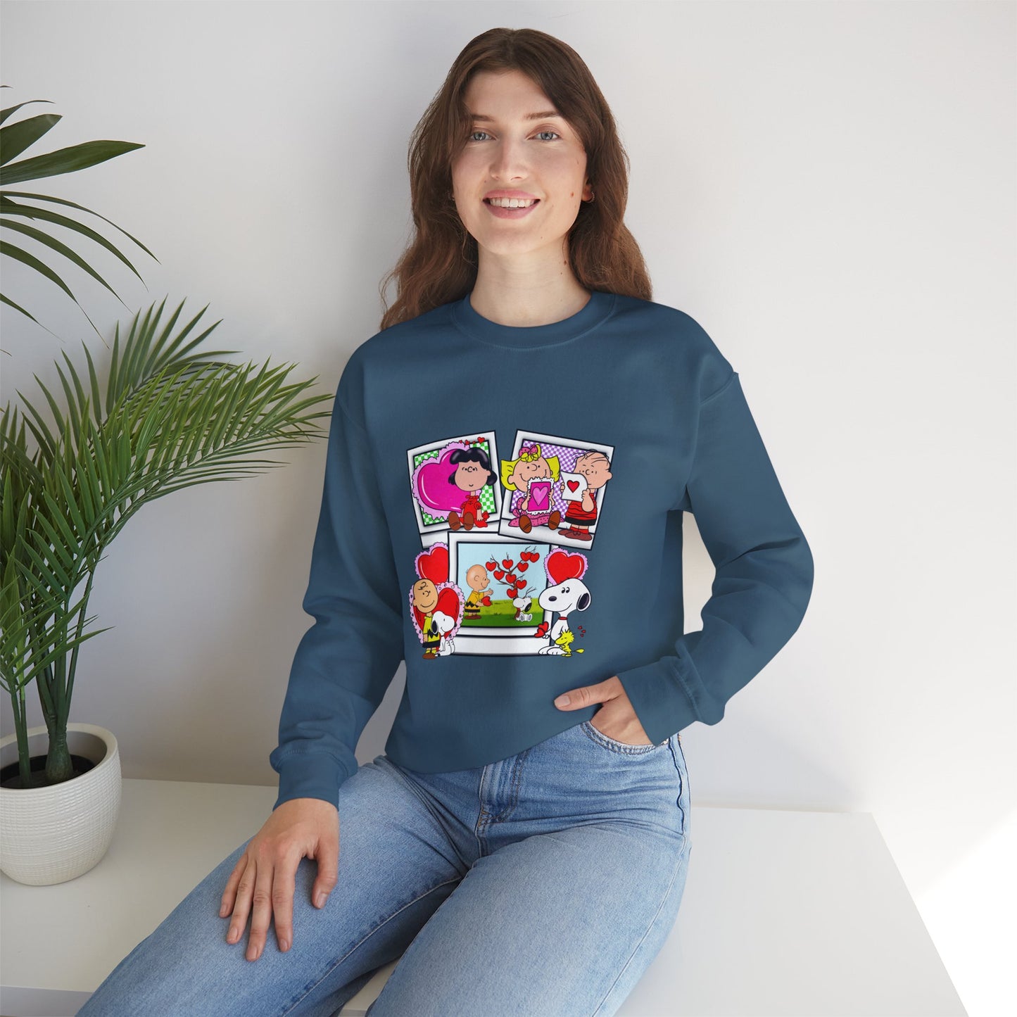 Valentine's Day Unisex Crewneck Sweatshirt/Charlie Brown