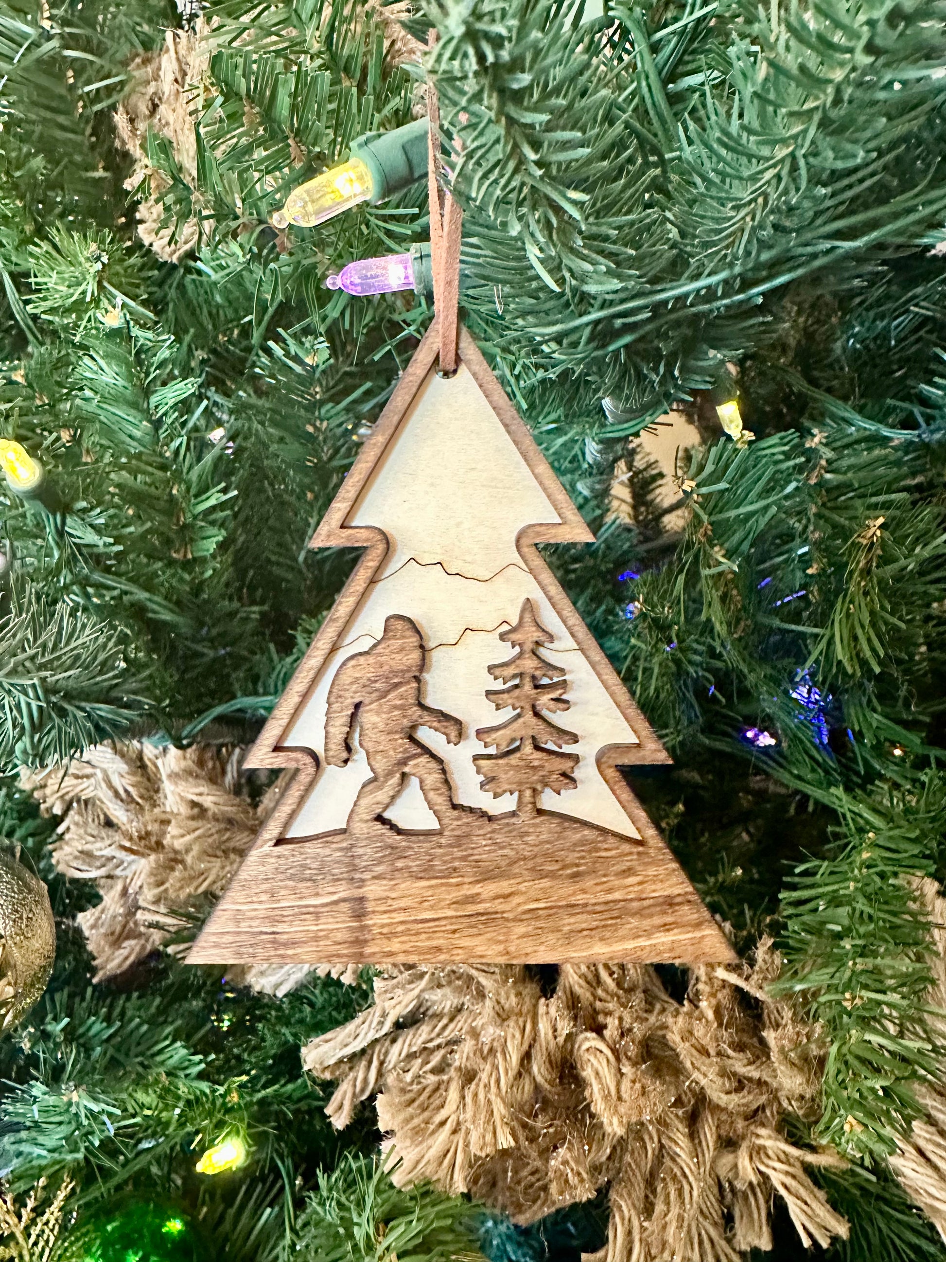 Bigfoot/ Sasquatch Christmas Ornament/ Bigfoot Christmas Ornament/Bigfoot/Sasquatch