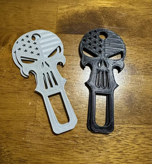 2 Universal Punisher design Car Seat Belt Clips/ keychain 